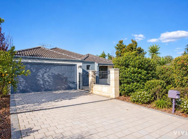11 Spelthorne Way, Wellard, WA 6170