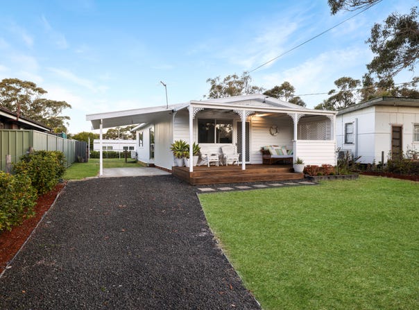 101 Queen Mary Street, Callala Beach, NSW 2540