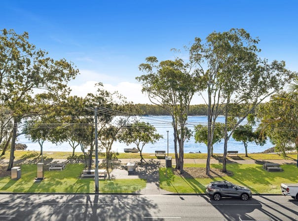7/7 Esplanade West, Paradise Point, Qld 4216