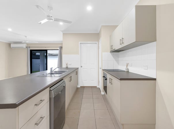 7 Forest Glen Road, Mossman, Qld 4873