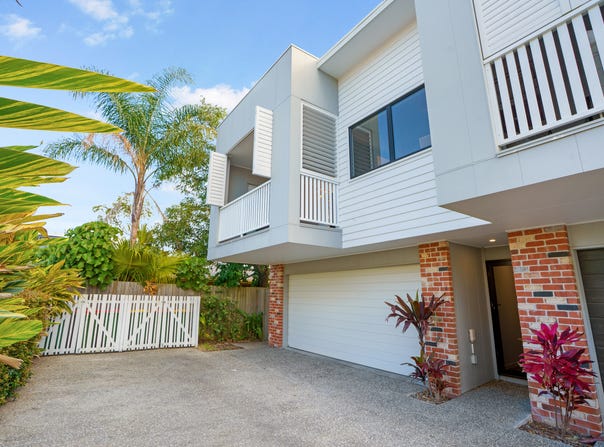 4/130 Eugaree Street, Southport, Qld 4215