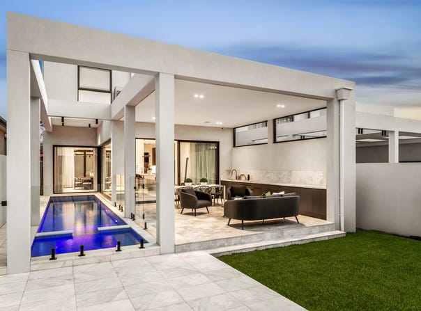 83 Banksia Road, Greenacre, NSW 2190