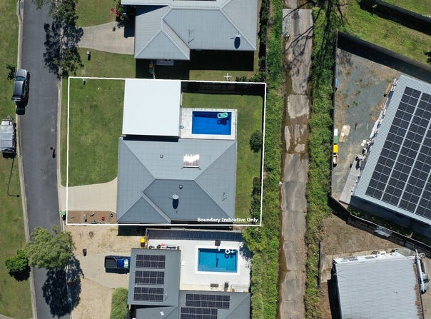 77 MacArthur Drive, Cannonvale, Qld 4802