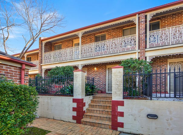 3/2 Richmond Mews, Mardi, NSW 2259