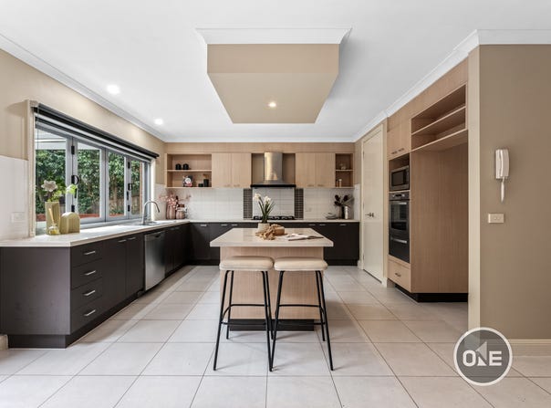 103 Springthorpe Boulevard, Macleod, Vic 3085