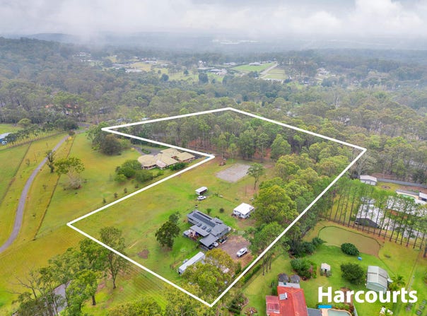 10 Dicksons Road, Jilliby, NSW 2259