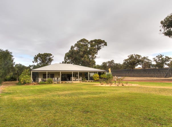 317 Rangeview Drive, Wanerie, WA 6503