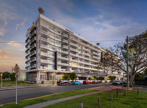 211/100 Holdsworth Street, Coorparoo, Qld 4151
