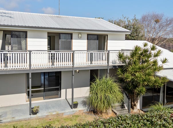 12 Palm Court, Rangeville, Qld 4350