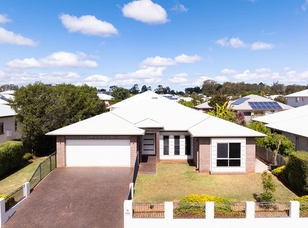 90 Spring Street, Middle Ridge, Qld 4350