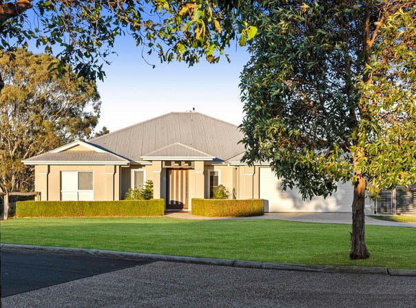 2 Sawyers Court, Gowrie Junction, Qld 4352
