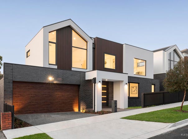 2B Inverness Avenue, Burwood, Vic 3125