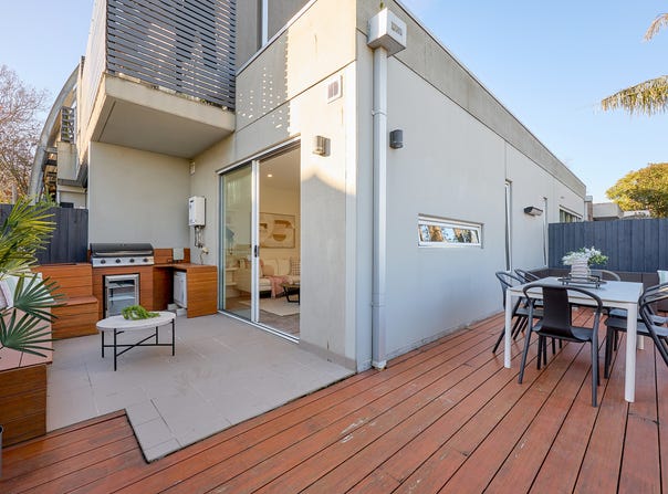 6/400 Dandenong Road, Caulfield North, Vic 3161