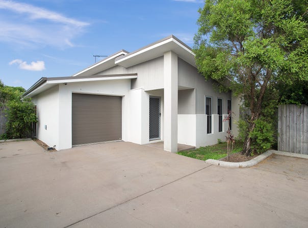 2/13 Anzac Street, Sarina, Qld 4737