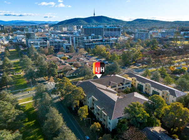 33/16 Doonkuna Street, Braddon, ACT 2612
