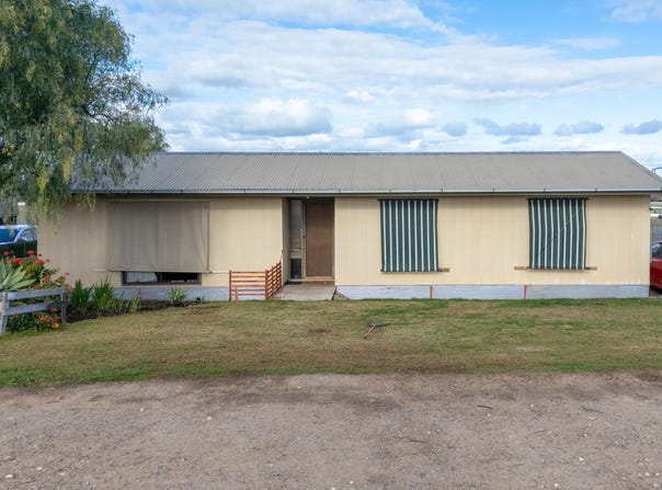 85 Old Princes Highway, Murray Bridge East, SA 5253