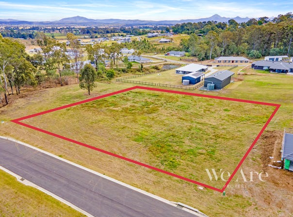 267 Munroe Drive, Woodhill, Qld 4285
