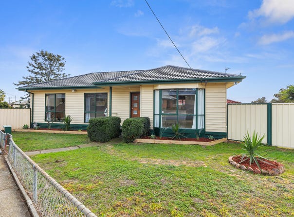 7 Martindale Crescent, Seymour, Vic 3660
