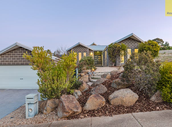 13 Durham Street, Darley, Vic 3340