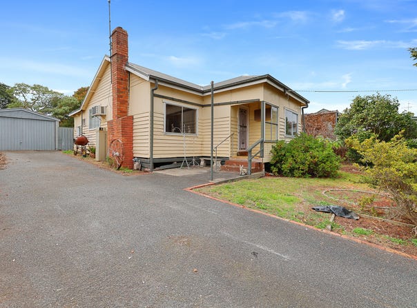 18 Hearn Street, Drouin, Vic 3818
