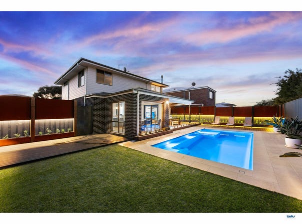 12 Bombora Street, Torquay, Vic 3228