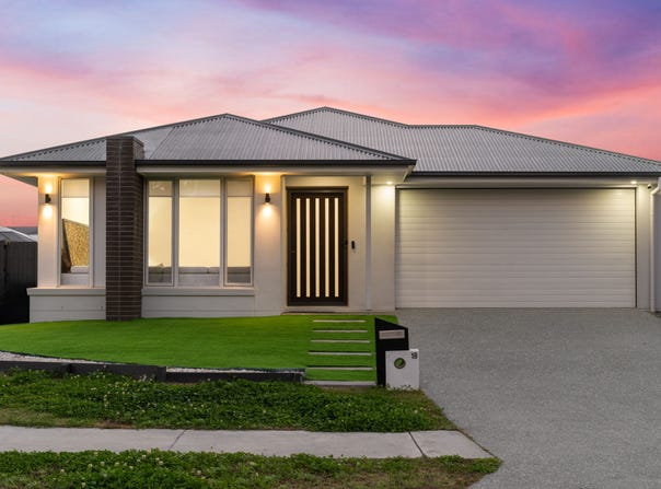 18 Australis Circuit, Greenbank, Qld 4124