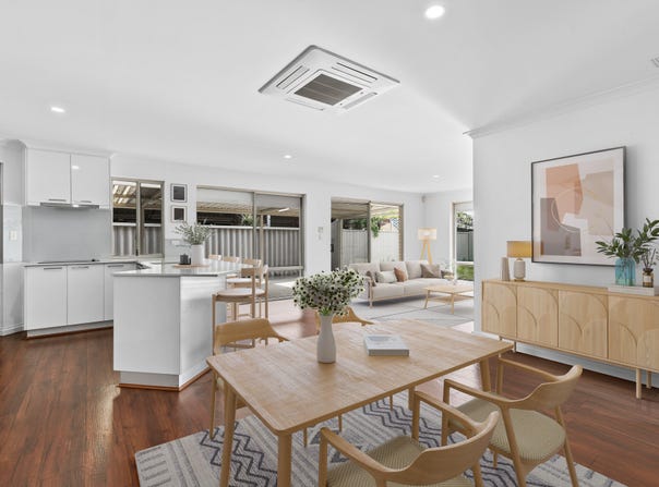 61 Mornington Boulevard, Waikiki, WA 6169