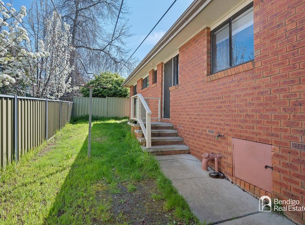 2/2 Towers Street, Flora Hill, Vic 3550