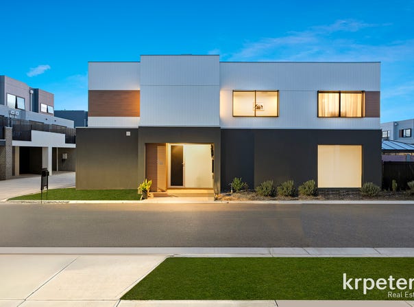 28 Surfers Crescent, Carrum Downs, Vic 3201