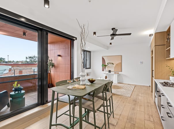 202/2a Flinders Street, Thornbury, Vic 3071