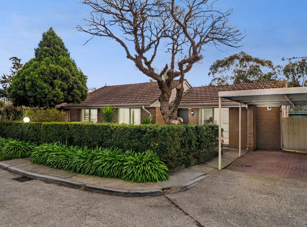 2/2 Mascoma Street, Strathmore, Vic 3041