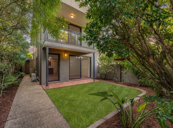 1/88 Bilyana Street, Balmoral, Qld 4171