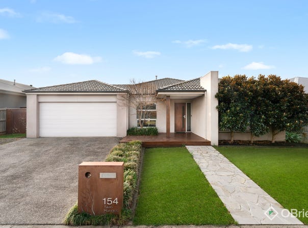 154 Twin Ranges Drive, Warragul, Vic 3820