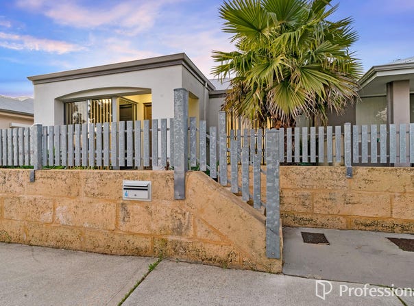 4 Mainsheet Way, Alkimos, WA 6038