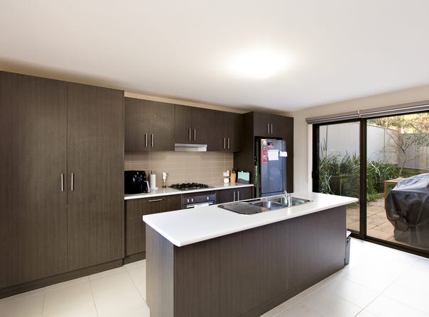 2/414 Nicholson Street, Black Hill, Vic 3350