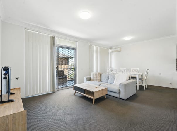 6 291- 293 Woodville Road, Guildford, NSW 2161