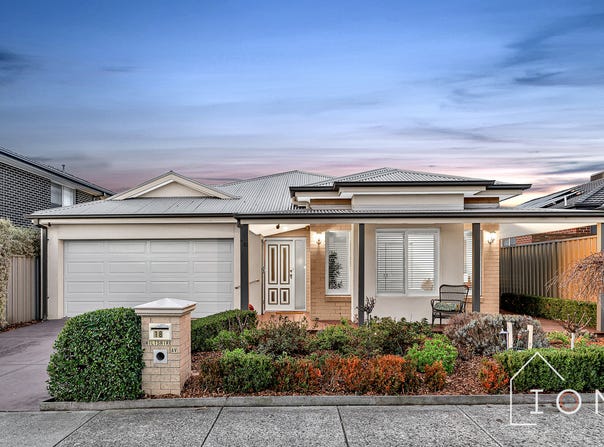 18 Wiltshire Avenue, Cranbourne East, Vic 3977