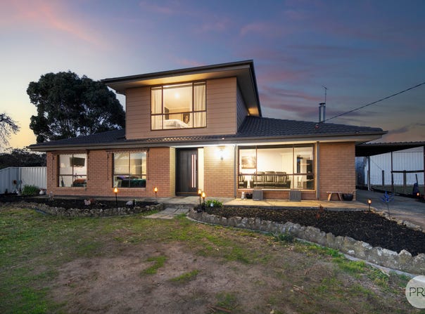 1076 Linton Carngham Road, Snake Valley, Vic 3351
