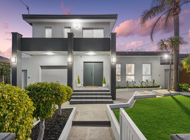 28 Pickworth Drive, Dingley Village, Vic 3172