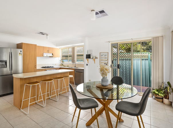 72 Sunnybank Crescent, Horsley, NSW 2530