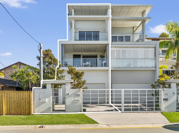 2/36 Jefferson Lane, Palm Beach, Qld 4221