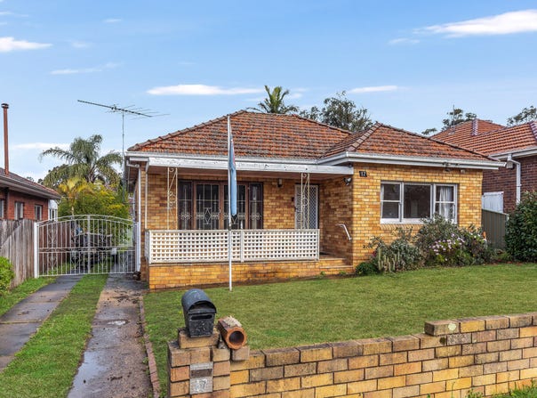 17 View Street, Sefton, NSW 2162