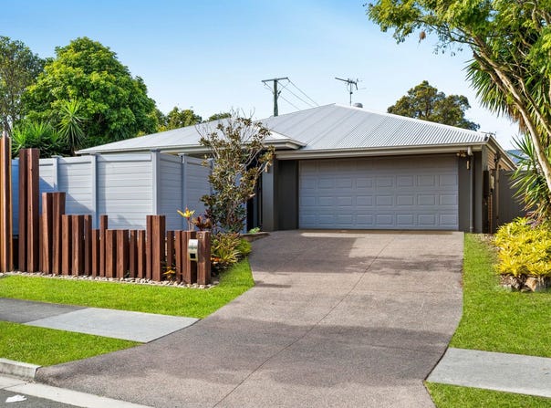 2 Brookside Circuit, Ormeau, Qld 4208