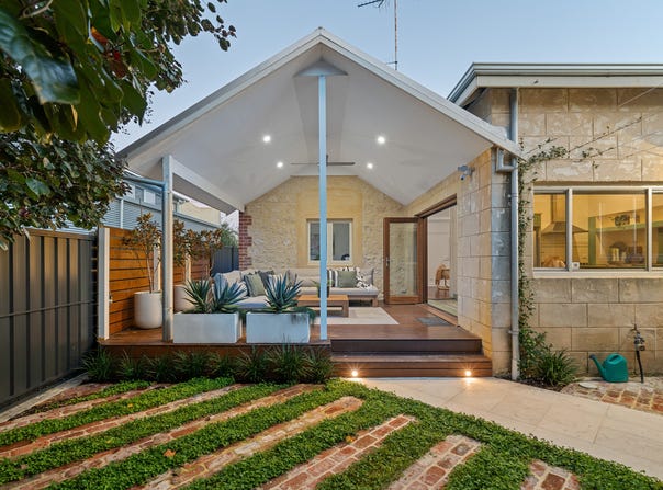 10 Grey Street, Fremantle, WA 6160