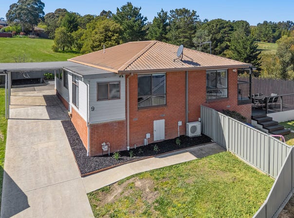 9 Haigh Place, Mount Pleasant, Vic 3350