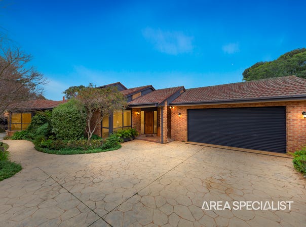 2 Moonlight Drive, Lysterfield, Vic 3156