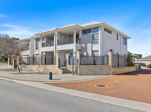 3/1 Oneida Road, Secret Harbour, WA 6173
