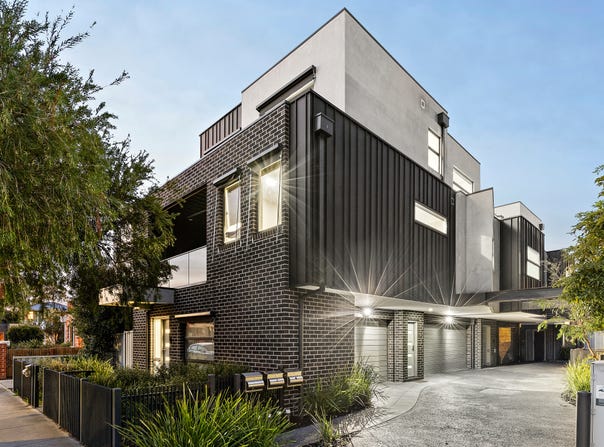 2/26 Lorensen Avenue, Coburg North, Vic 3058