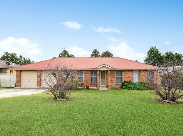 5 Stinson Street, Llanarth, NSW 2795