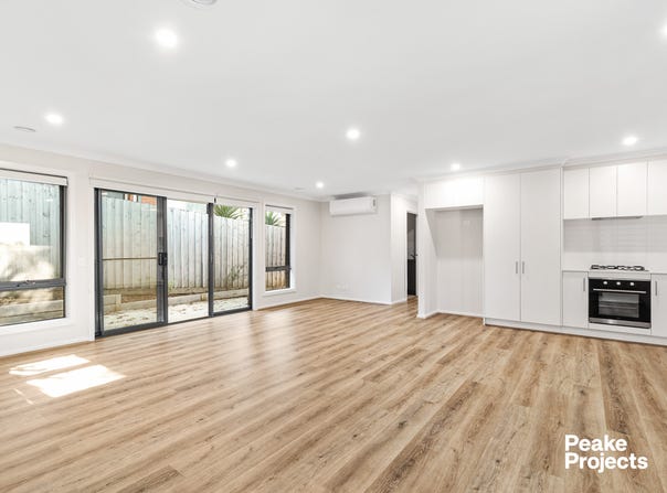 2 Tesla Court, Pakenham, Vic 3810